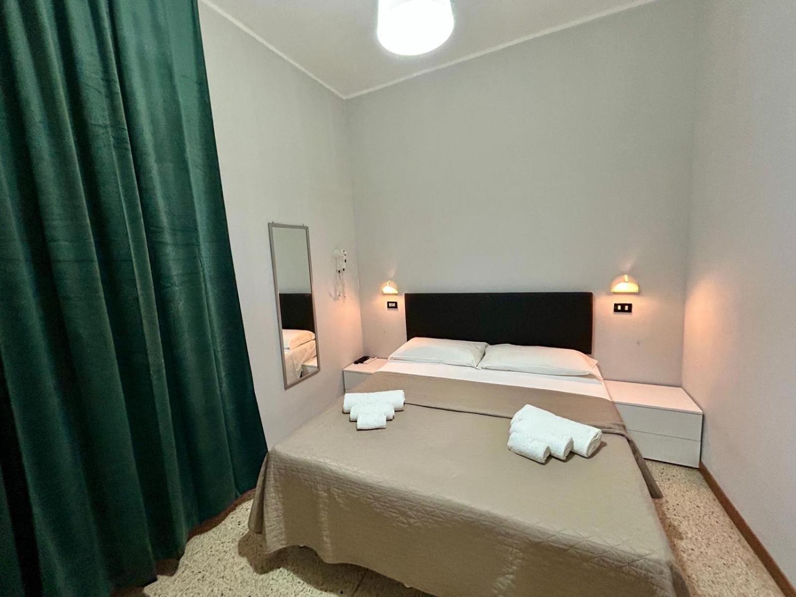 Hotel La Pergola Bellaria-Igea Marina Ngoại thất bức ảnh