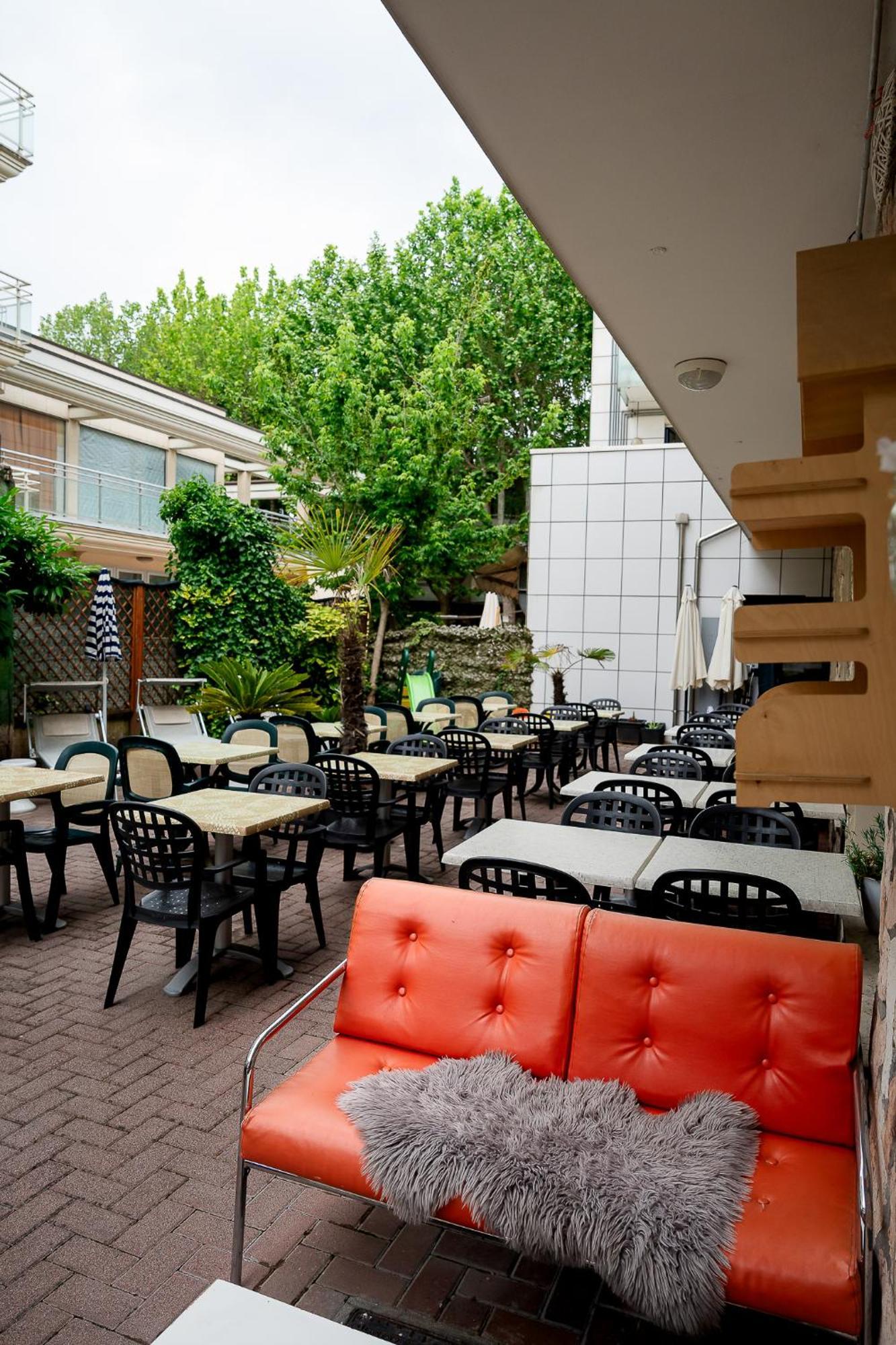 Hotel La Pergola Bellaria-Igea Marina Ngoại thất bức ảnh