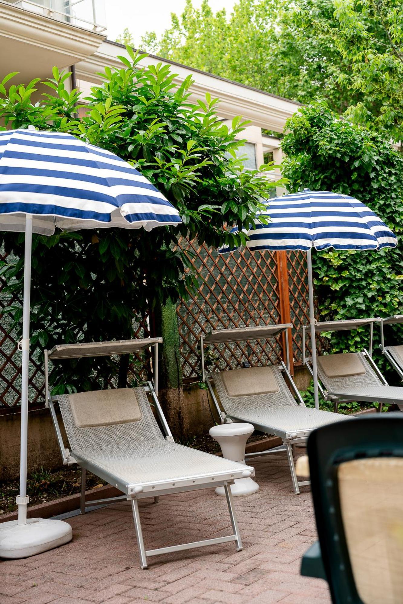Hotel La Pergola Bellaria-Igea Marina Ngoại thất bức ảnh