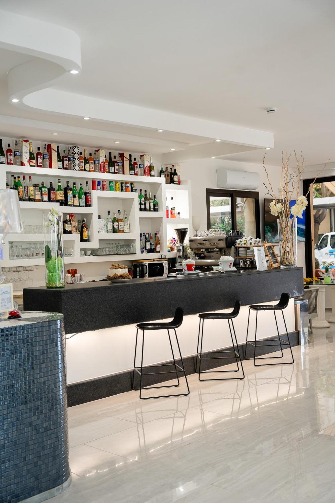 Hotel La Pergola Bellaria-Igea Marina Ngoại thất bức ảnh