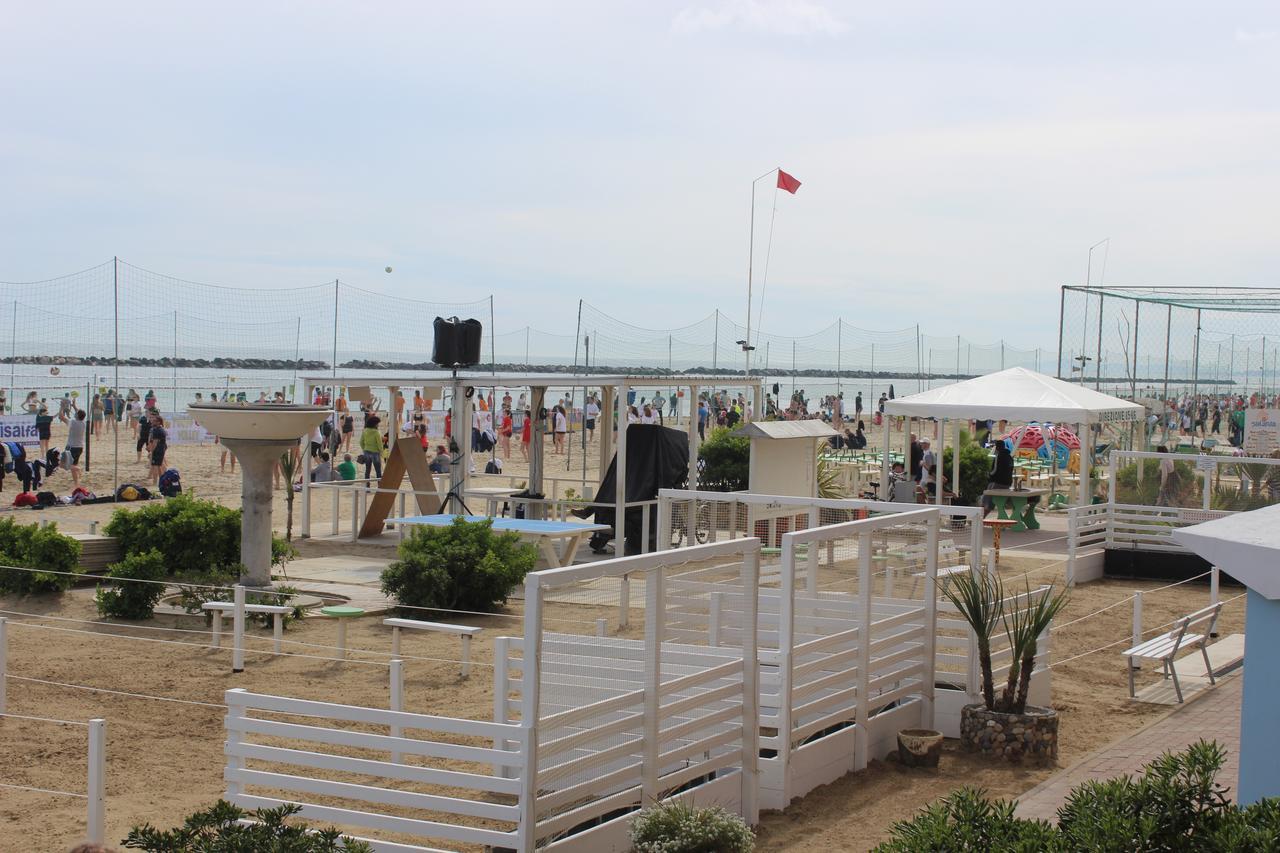 Hotel La Pergola Bellaria-Igea Marina Ngoại thất bức ảnh