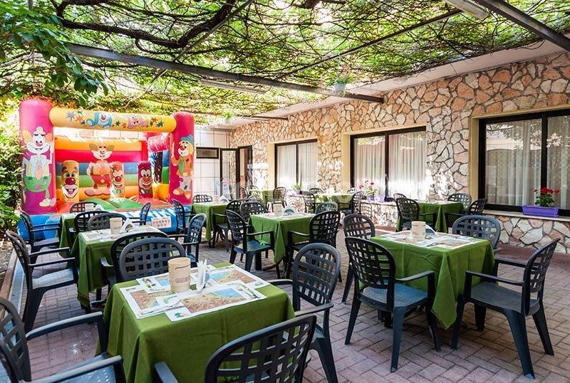 Hotel La Pergola Bellaria-Igea Marina Ngoại thất bức ảnh